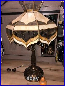 Vintage Unique Caramel Slag Glass Etched Birds Lily Base Table Lamp