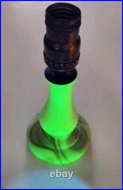 Vintage Vidrio Green Slag Glass Boudoir Dresser Lamp Sticker GLOWS NOT WIRED