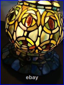 Vintage leaded Slag Glass Table Lamp It's a jewel