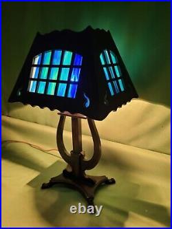 Vtg Mission Art & Craft Stickley Type Harp Wood & Blue Slag Glass Table Lamp