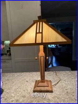 Vtg Slag Glass Shade Dale Tiffany Craftsman Style Table Lamp Wood