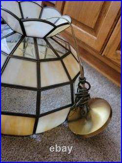 Vtg Stained Slag Glass Swag Lamp Light Tiffany-Style White Beige Leaf Designs